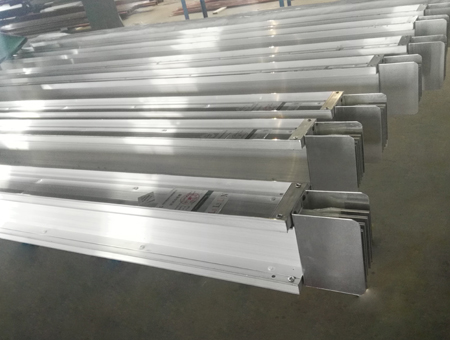 空氣式封閉母線槽與電纜有什么區(qū)別？